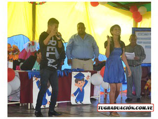 Evento cultural con el cantante Dida y Lucy